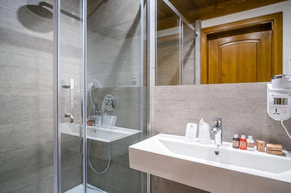 Sichlanski Dworek & Spa ムジャシフレ エクステリア 写真